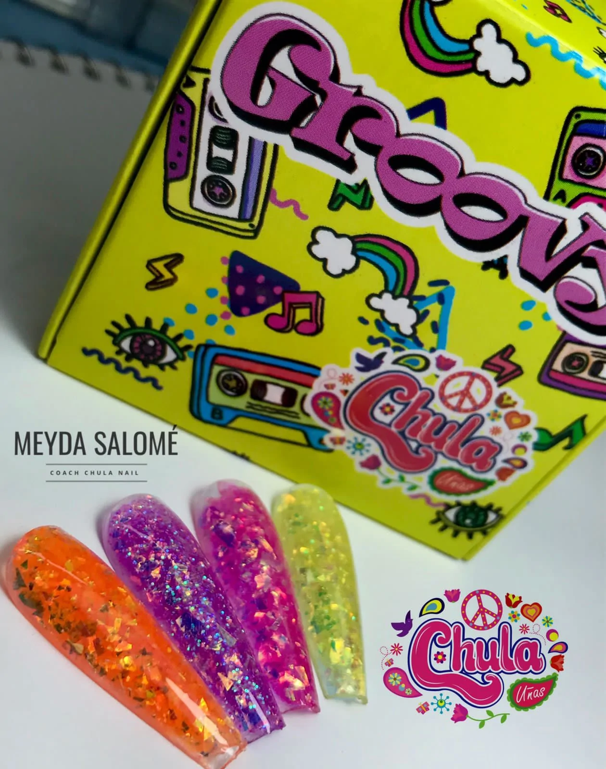 COLECCION DE ACRILICOS GROOVY 4 PZAS. Chula Nails