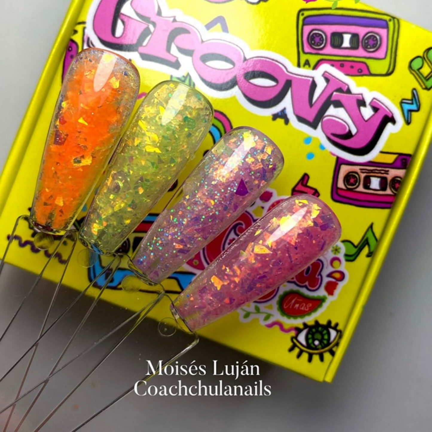 COLECCION DE ACRILICOS GROOVY 4 PZAS. Chula Nails